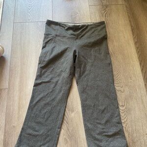 Lululemon Gray Yoga capri Pants